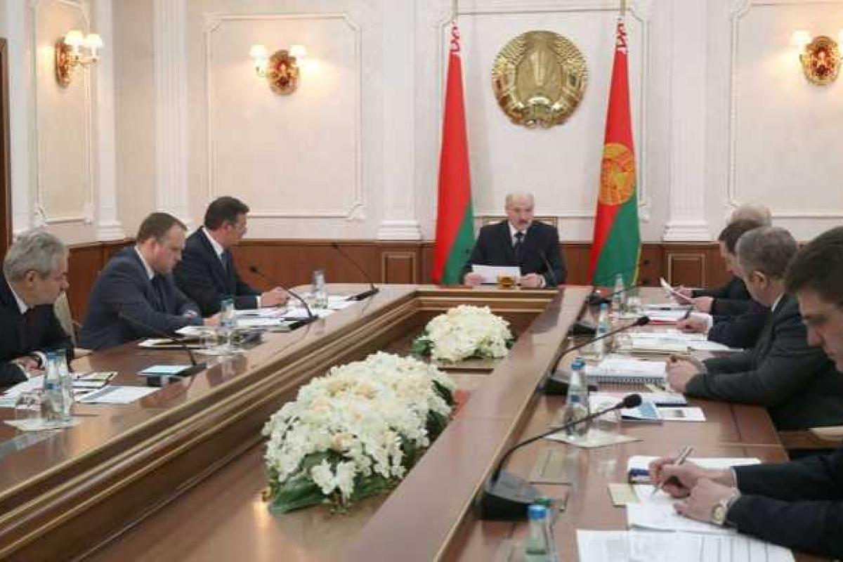 Лукашенко подписал указ, который снижает тарифы на коммунальные услуги