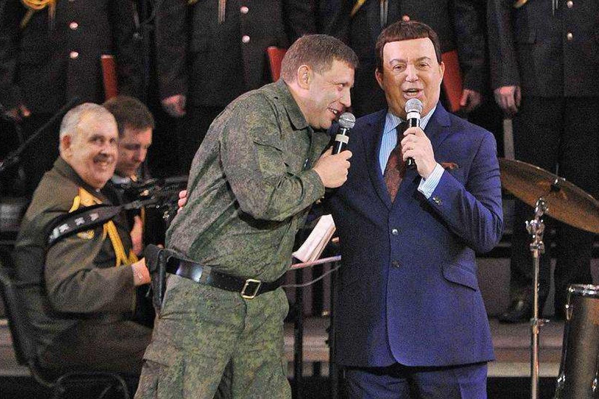 Громкий конфликт в "ДНР": Захарченко отказался исполнить просьбу Кобзона Громкий конфликт в "ДНР": Захарченко отказался исполнить просьбу Кобзона