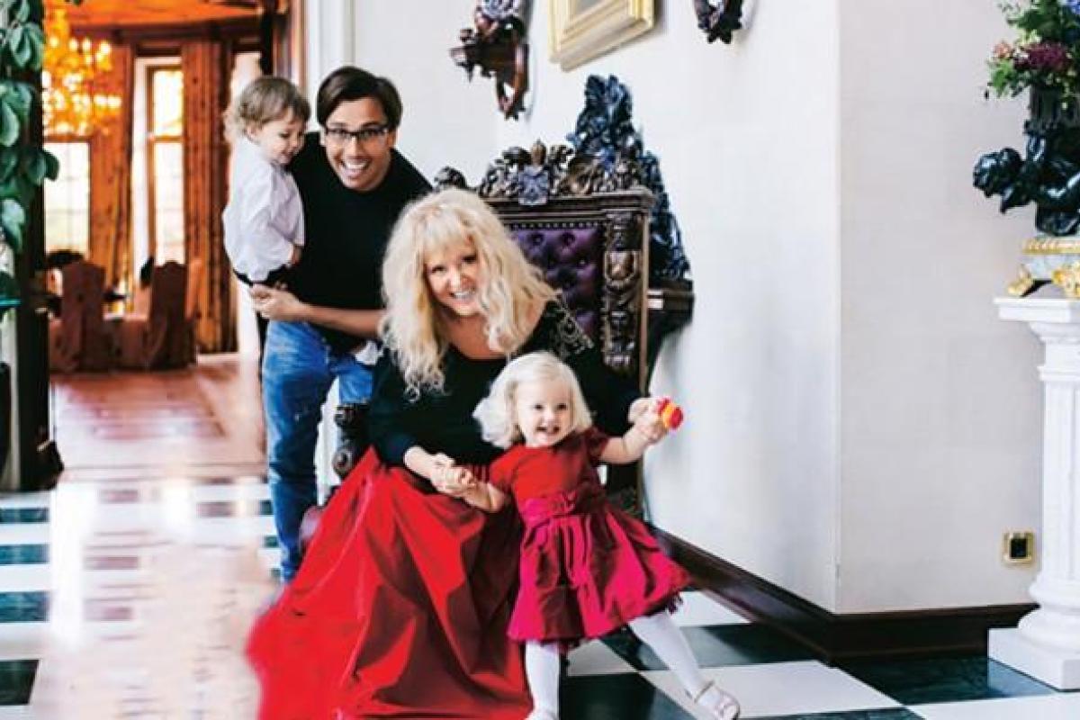 Дети Аллы Пугачевой и Максима Галкина ходят в обычный детский сад в Подмосковье Дети Аллы Пугачевой и Максима Галкина ходят в обычный детский сад в Подмосковье