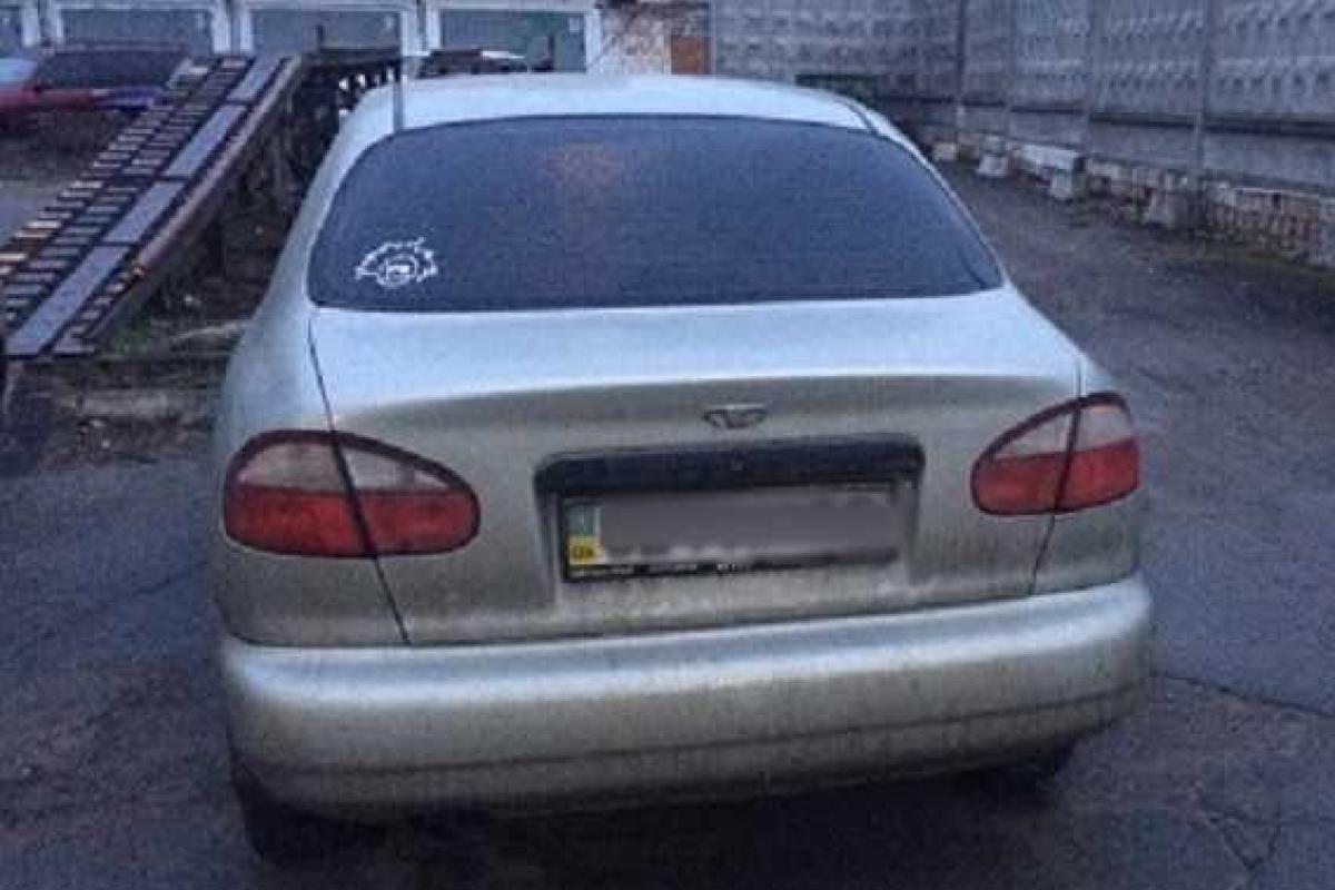 В Киеве уроженцы Донецкой области обчистили квартиру иностранного дипломата В Киеве уроженцы Донецкой области обчистили квартиру иностранного дипломата