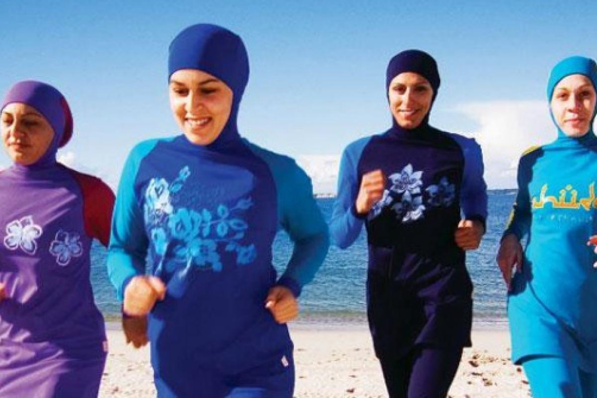 В Британии жестко раскритиковали новую серию купальников для мусульманок 