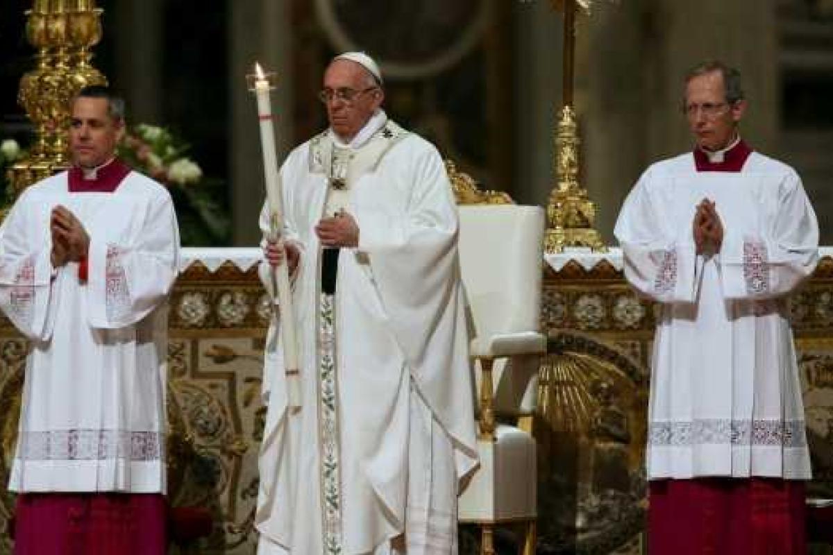 Католики всего мира празднуют Пасху