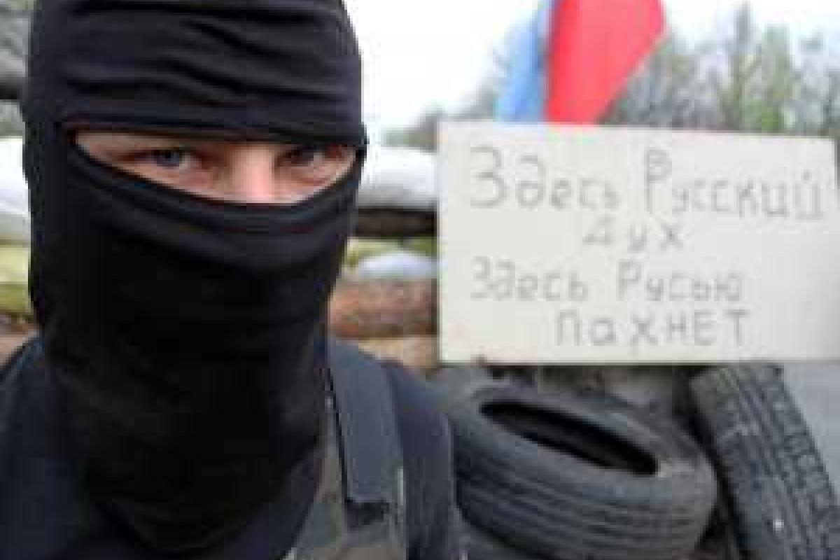 В Луганске и Донецке боевики проводят спецоперации по поиску мифических украинских ДРГ - Тымчук В Луганске и Донецке боевики проводят спецоперации по поиску мифических украинских ДРГ - Тымчук