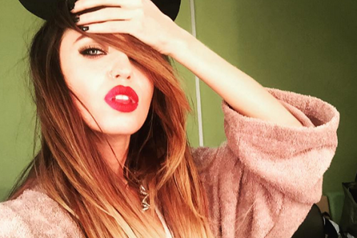 Солистка группы "Время и Стекло" Надя Дорофеева снялась в пикантной фотосессии