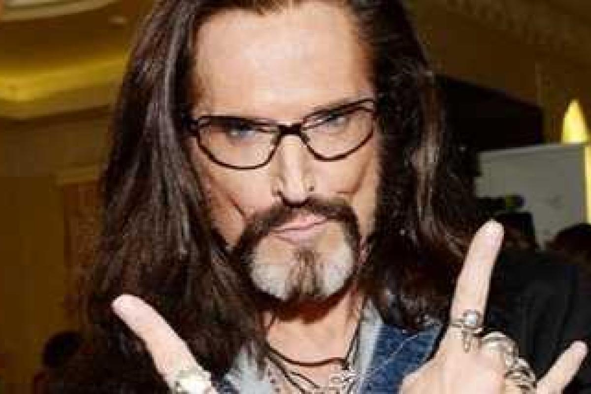 Никита Джигурда может стать новым ведущим популярной программы "Ревизорро" Никита Джигурда может стать новым ведущим популярной программы "Ревизорро"