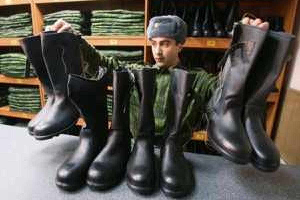 В России родители призывников "готовы на все" ради того, чтобы их сыновья не попали на службу в армии