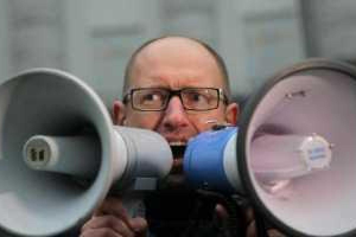 Чорновил: Яценюк стал проблемой, но он уже "сбитый летчик"