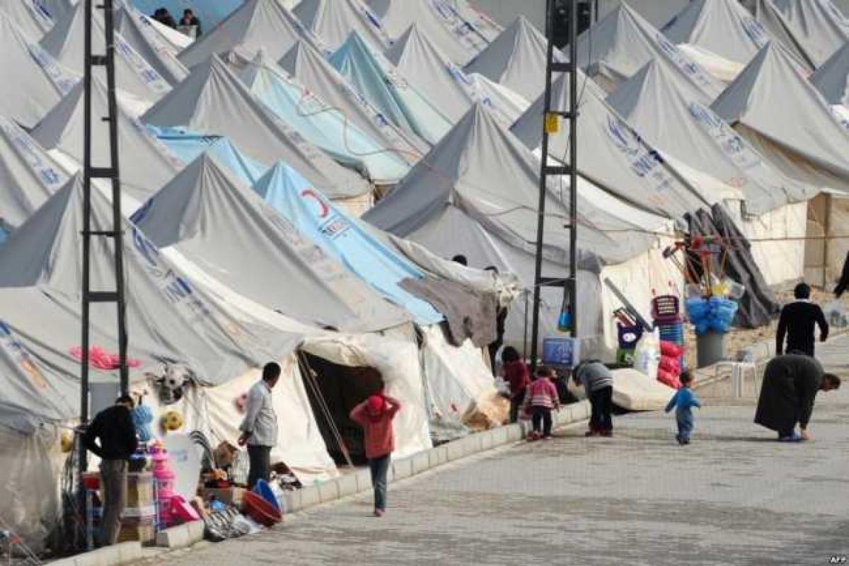В Турции во время пожара в лагере для беженцев, погибли три ребенка В Турции во время пожара в лагере для беженцев, погибли три ребенка