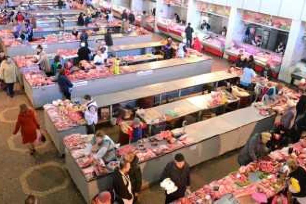 В "ЛНР" продолжается " торговая война": Плотницкий решил перевести все рынки в "государственную собственность" В "ЛНР" продолжается " торговая война": Плотницкий решил перевести все рынки в "государственную собственность"