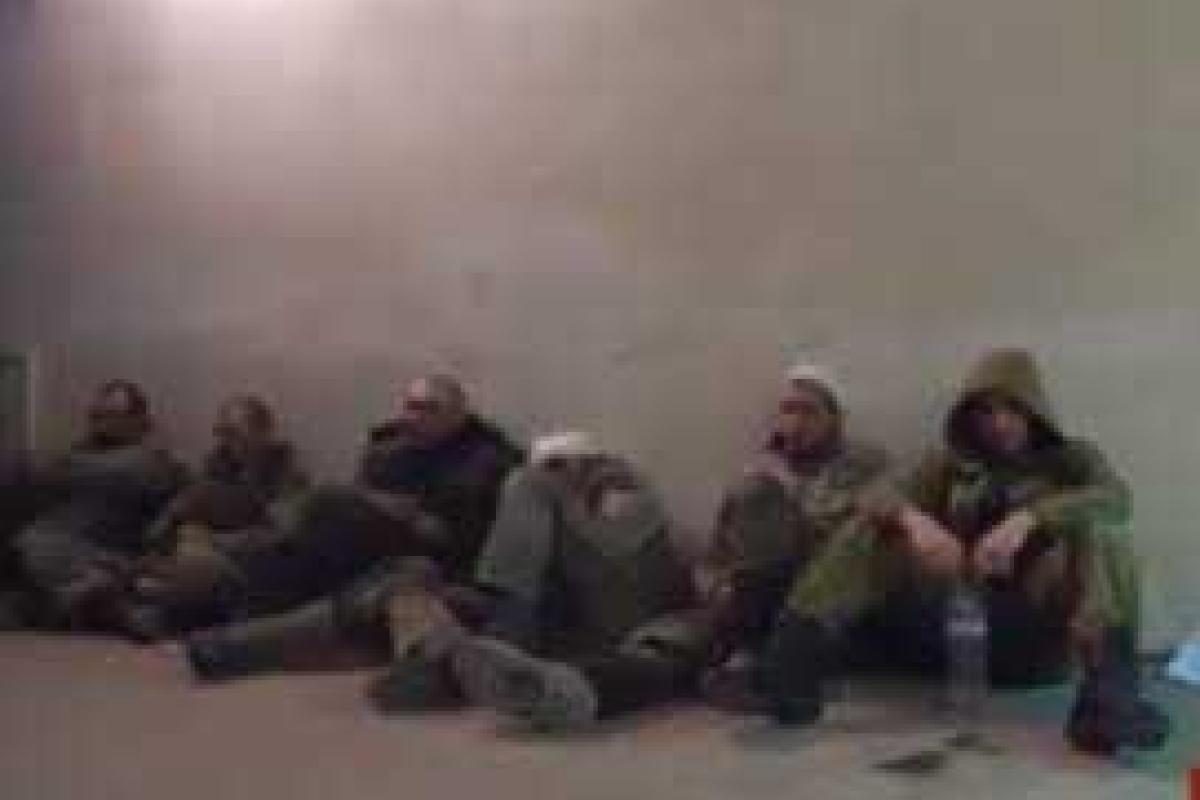 В Константиновке правозащитники рассказали об издевательствах боевиков "ДНР" над пленными В Константиновке правозащитники рассказали об издевательствах боевиков "ДНР" над пленными