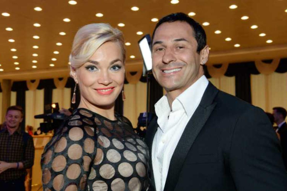 Жена певца Стаса Костюшкина показала результаты своего стремительного похудения Жена певца Стаса Костюшкина показала результаты своего стремительного похудения