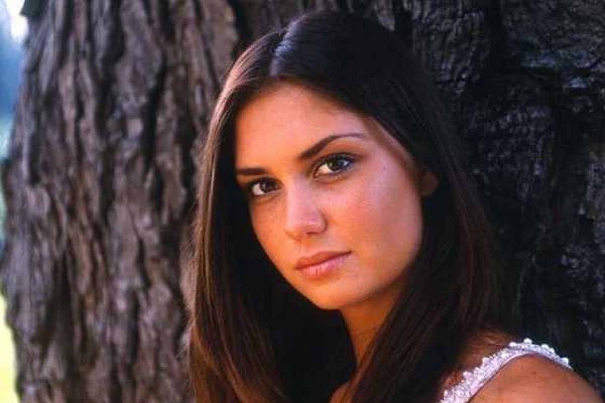 Агата Муцениеце родила дочь актеру Павлу Прилучному