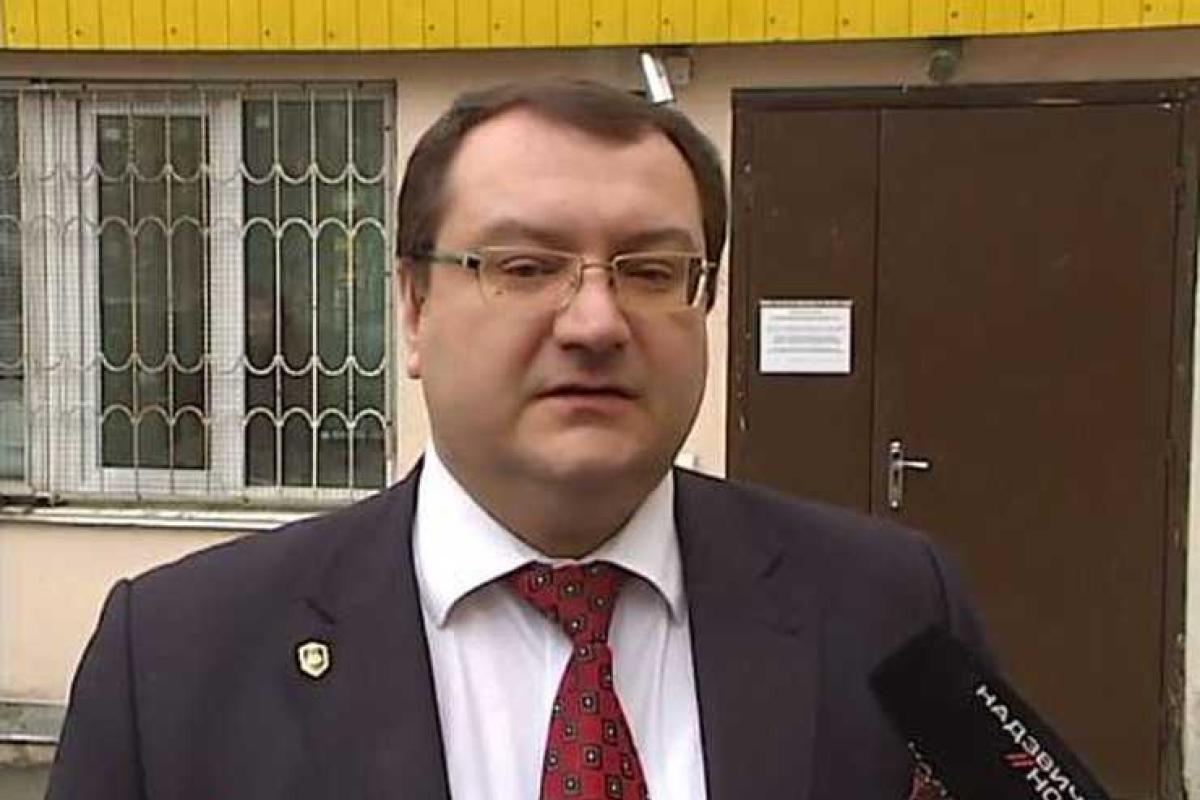 Адвокат российского военного Александрова бросил своего подзащитного и сбежал из Украины: судебное заседание отменили Адвокат российского военного Александрова бросил своего подзащитного и сбежал из Украины: судебное заседание отменили