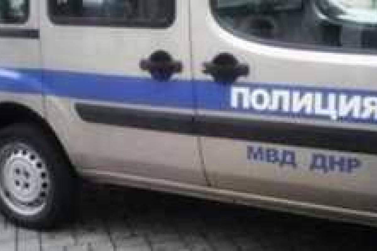 Кровавые разборки в центре Донецка: женщина застрелила мужчину из пистолета Макарова Кровавые разборки в центре Донецка: женщина застрелила мужчину из пистолета Макарова