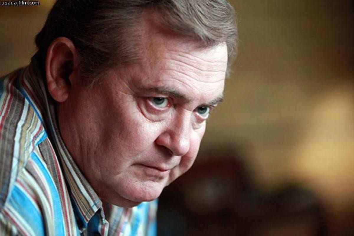 Дети Юрия Стоянова не простили артисту уход из семьи: сыновья поменяли фамилию и отчество