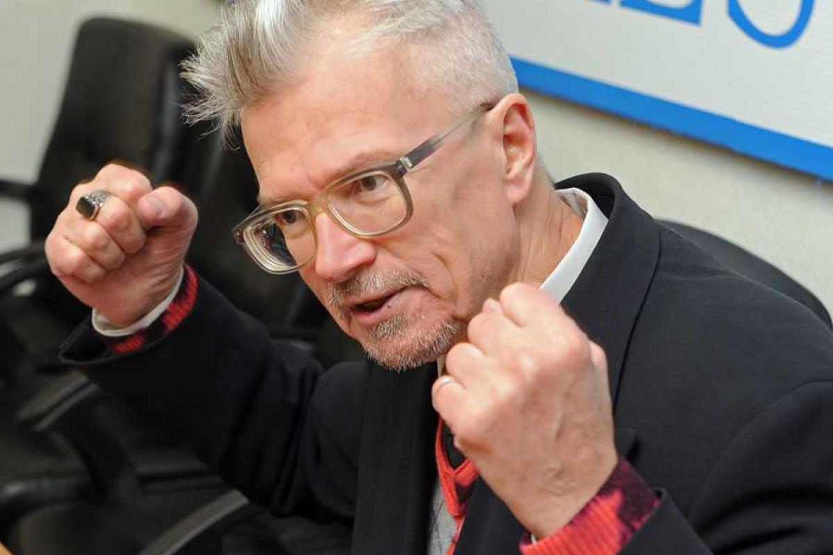 Российский нацбол Лимонов заявил, что в состав "великой России" должны войти Казахстан и 5 областей Украины