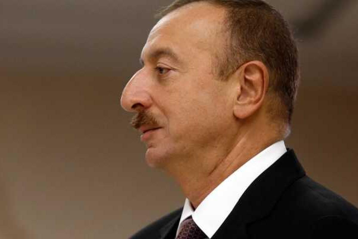 Алиев: Если армянский солдат не хочет умирать, пусть убирается с азербайджанской земли 