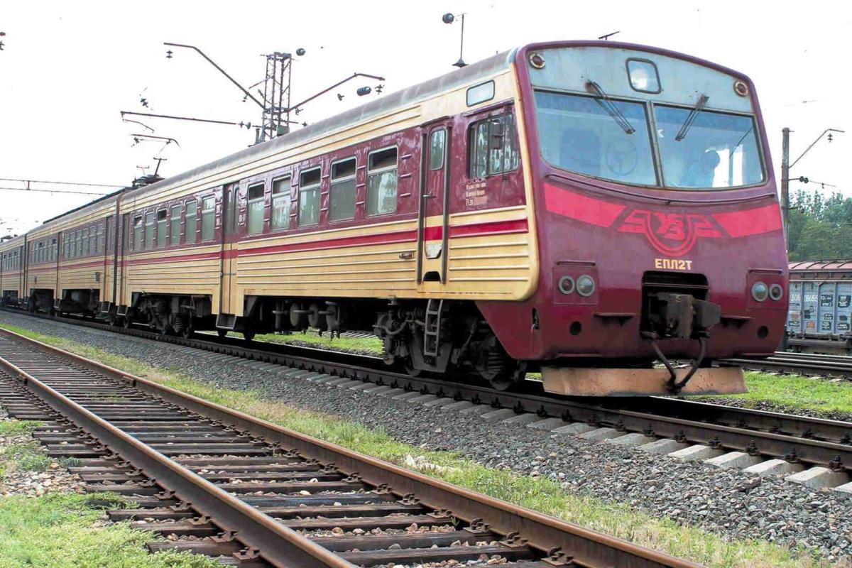В "ДНР" запустили электропоезд "Ясиноватая-Успенская" до российской границы В "ДНР" запустили электропоезд "Ясиноватая-Успенская" до российской границы