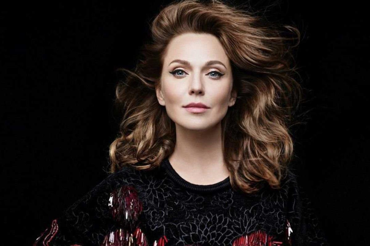 Певица Альбина Джанабаева отмечает свое 37-летие