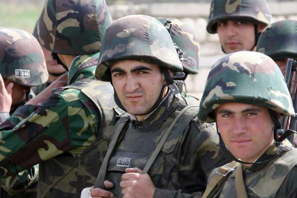 Пионтковский: Конфликт в Нагорном Карабахе выгоден только Путину Пионтковский: Конфликт в Нагорном Карабахе выгоден только Путину