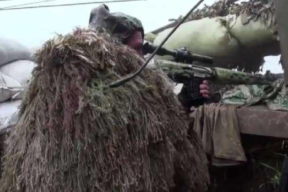 Боевики "ДНР" объявили награду за голову украинского снайпера с позывным "Саид" Боевики "ДНР" объявили награду за голову украинского снайпера с позывным "Саид"
