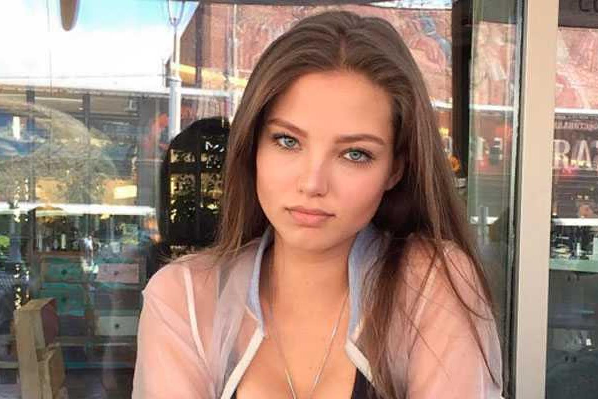 Дочь легендарного теннисиста Кафельникова выложила в Instagram пикантное фото