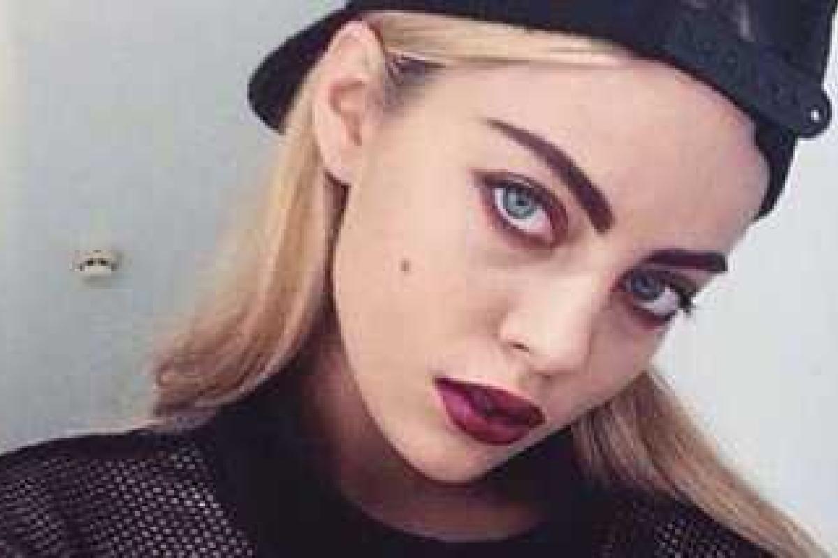 Поклонники группы "SEREBRO" в соцсетях бурно обсуждают новую солистку коллектива