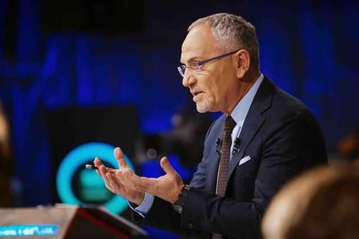 Мэр Киева предложил Савику Шустеру вести свое политическое ток-шоу на телеканале "Киев"