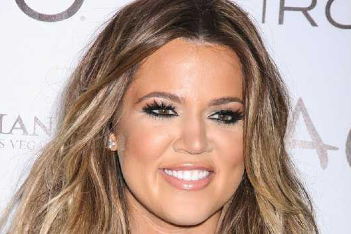 Сестра светской львицы Ким Кардашьян Хлоя снялась в спортивной фотосессии для глянца "Shape"