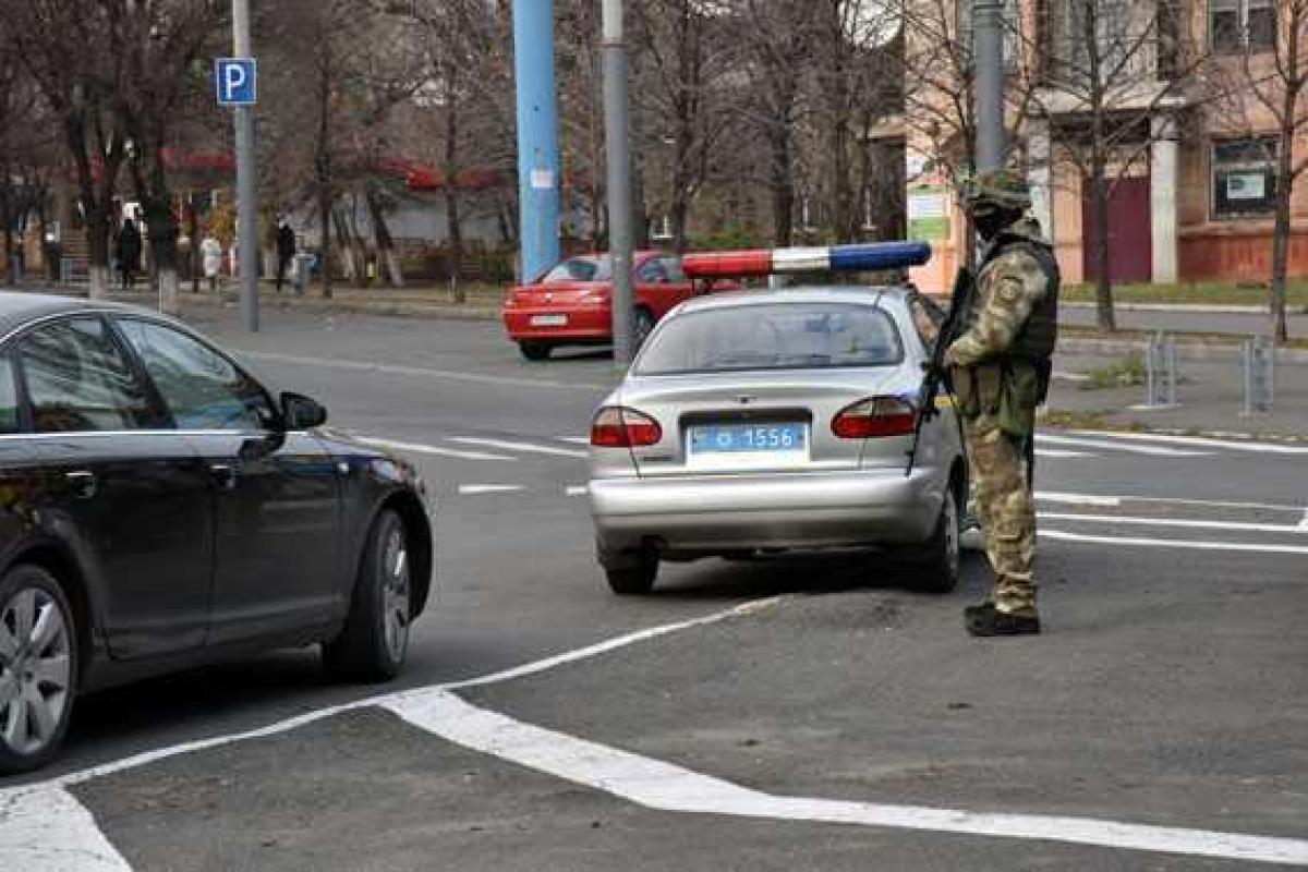 На Донетчине полицию перевели на усиленный режим несения службы