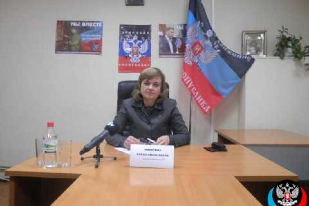 Украинские хакеры "спалили" родственницу Пушилина, обнародовав ее переписку о российских военных на Донбассе Украинские хакеры "спалили" родственницу Пушилина, обнародовав ее переписку о российских военных на Донбассе