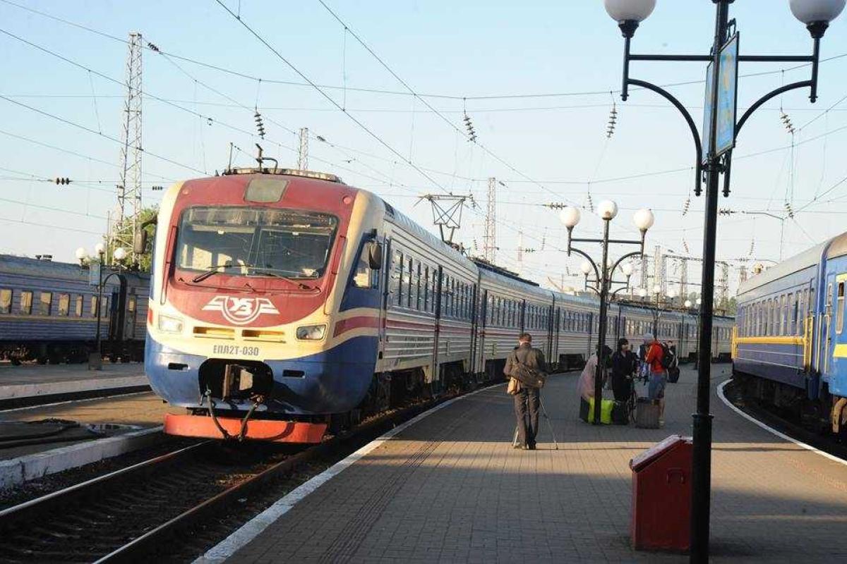Во Львове состоялся запуск первого в Украине вагона-велосипедовоза Во Львове состоялся запуск первого в Украине вагона-велосипедовоза