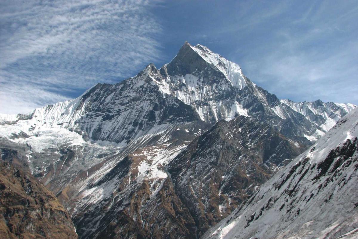 В Гималаях нашли тела альпинистов, погибших под снежной лавиной 16 лет назад 