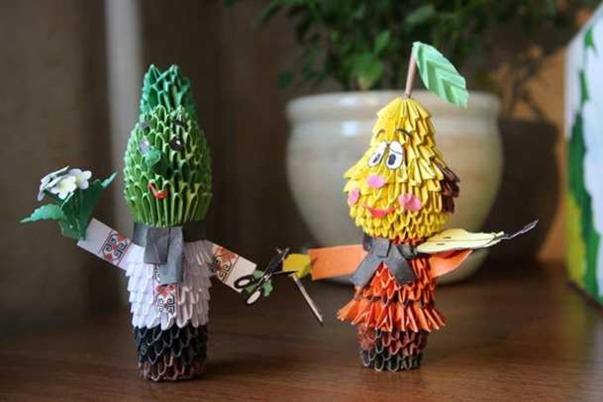 Надежда Савченко в СИЗО мастерит патриотические игрушки-оригами Надежда Савченко в СИЗО мастерит патриотические игрушки-оригами