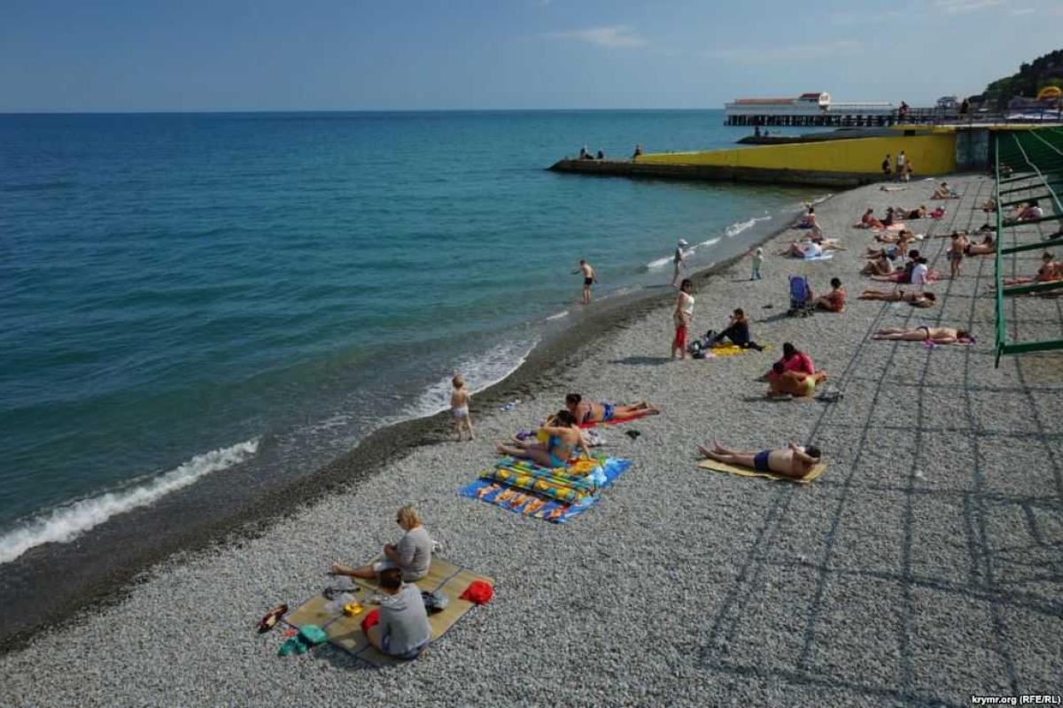 Курортный сезон-2016 в Крыму: два прогноза Курортный сезон-2016 в Крыму: два прогноза