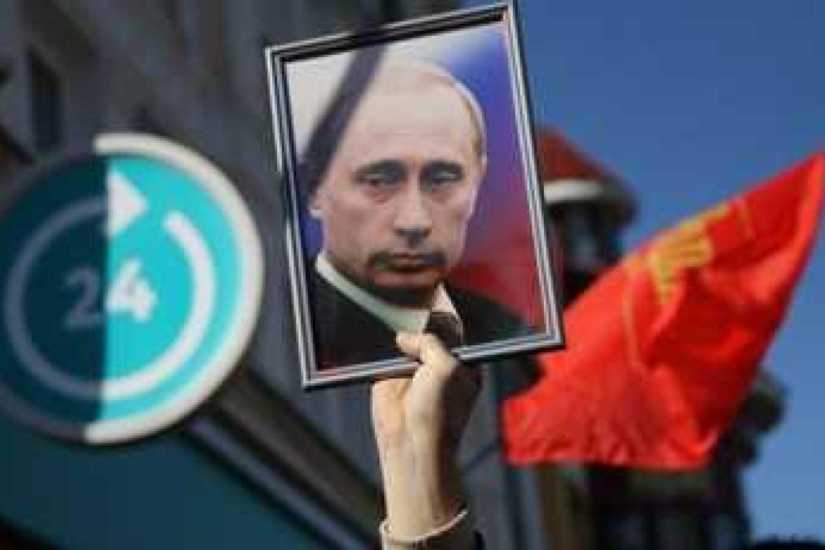 Пионтковский: от Путина уже смердит политической смертью Пионтковский: от Путина уже смердит политической смертью