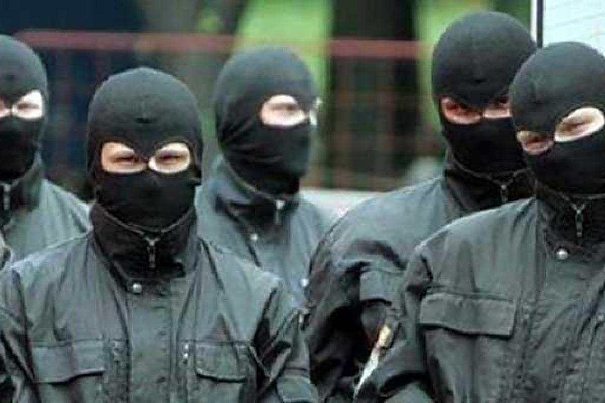 На Киевщине группа мужчин совершила разбойное нападение на местное предприятие