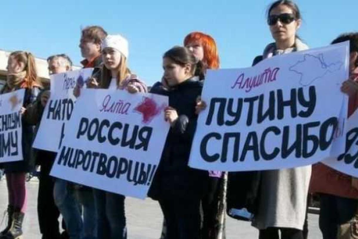 Жители Крыма недоумевают: русские "освободители" отбирают у них даже море Жители Крыма недоумевают: русские "освободители" отбирают у них даже море