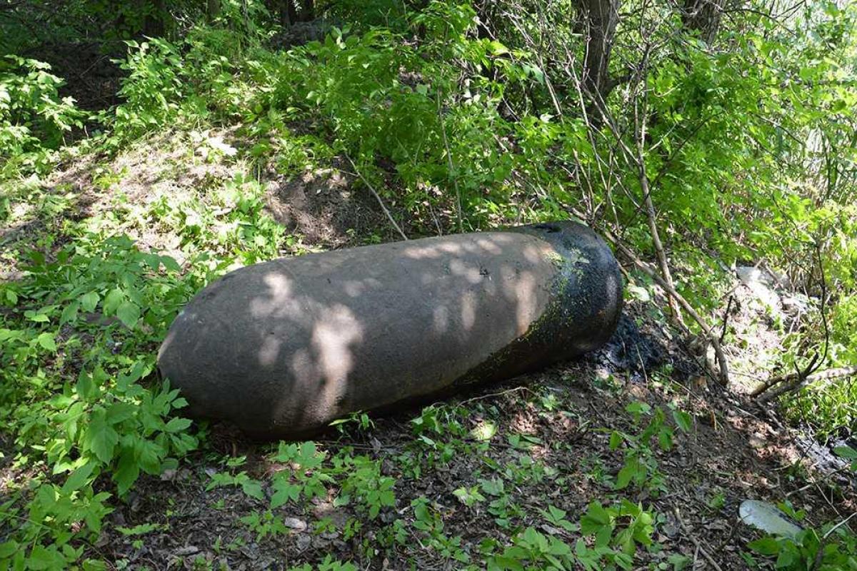 В Днепродзержинске обезврежена старая 1000-килограммовая авиационная бомба