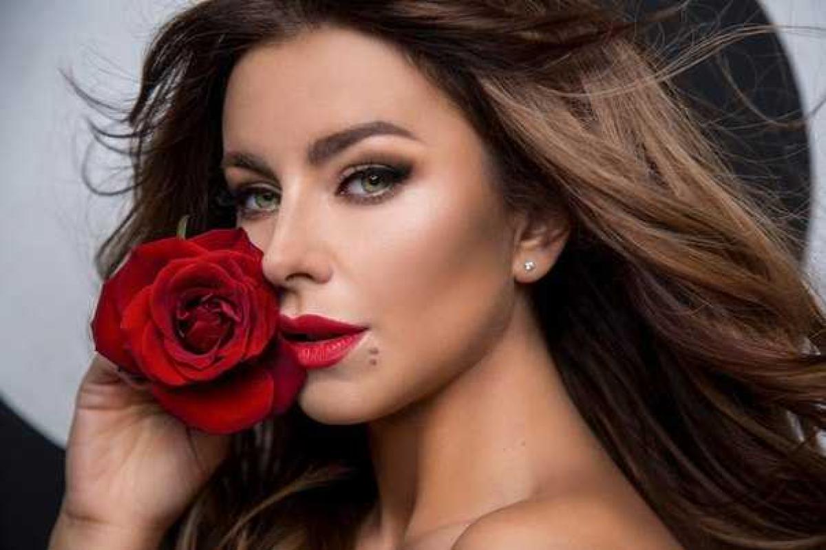 Ани Лорак опубликовала свежие семейные снимки с отдыха в Турции Ани Лорак опубликовала свежие семейные снимки с отдыха в Турции