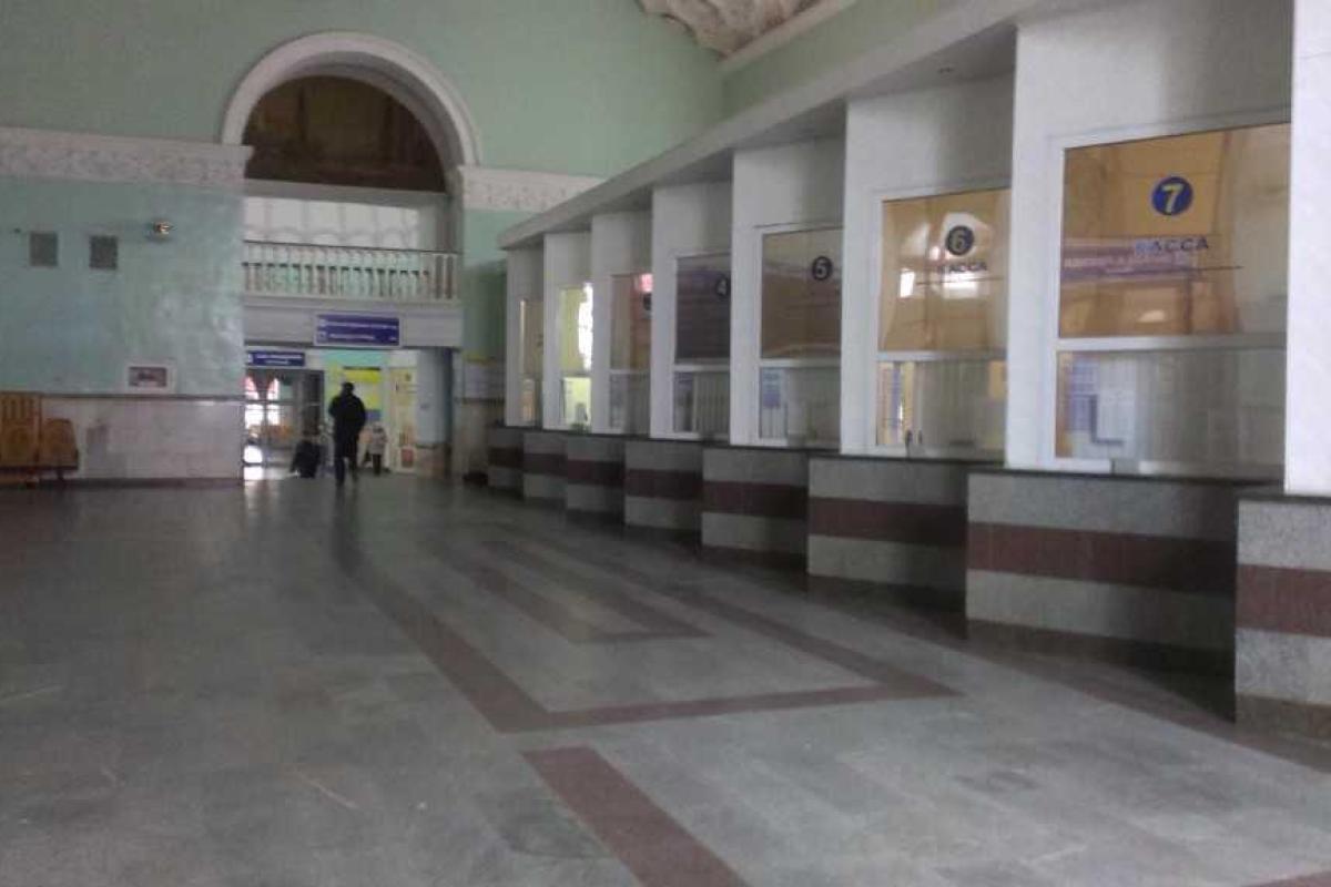 После аннексии Крыма ж/д вокзал в Симферополе стал необитаемым