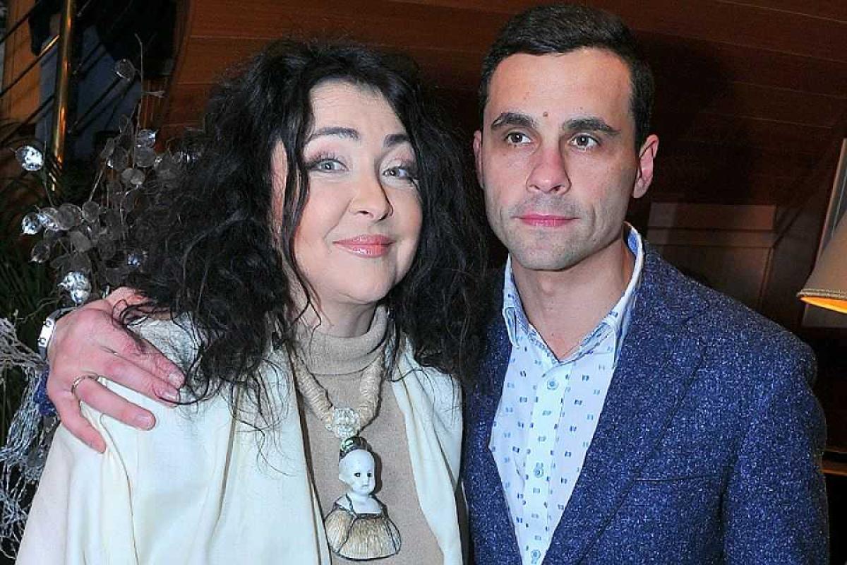 Лолита Милявская увезла мужа на отдых в Болгарию