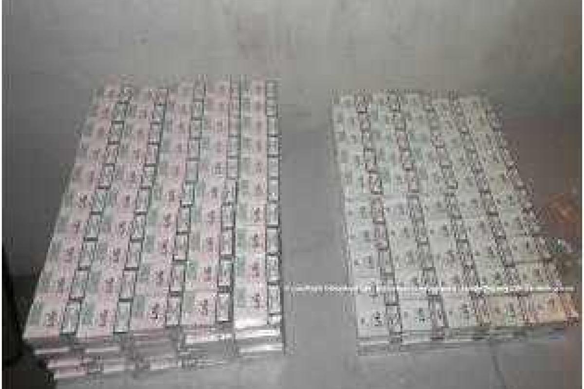 На Закарпатье пограничники задержали венгра, который "заправил" свое авто сигаретами На Закарпатье пограничники задержали венгра, который "заправил" свое авто сигаретами