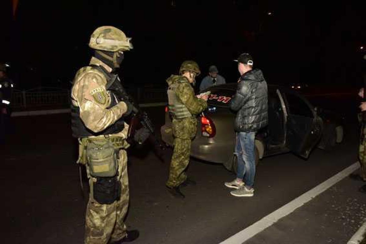 На Донетчине задержана "начальница бандитского общепита" боевиков "ДНР", подобранная лично Гиркиным На Донетчине задержана "начальница бандитского общепита" боевиков "ДНР", подобранная лично Гиркиным