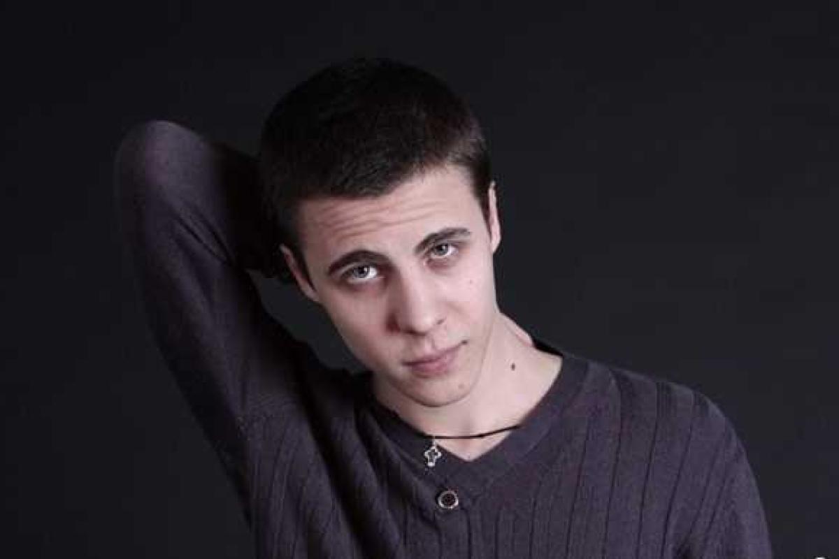 В Москве пьяного актера сериала "Интерны" выставили из кафе