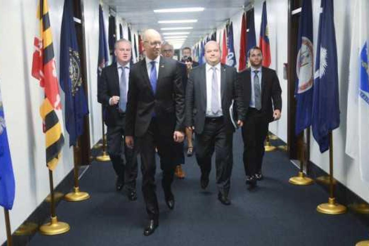 Арсений Яценюк находится с рабочей поездкой в Вашингтоне