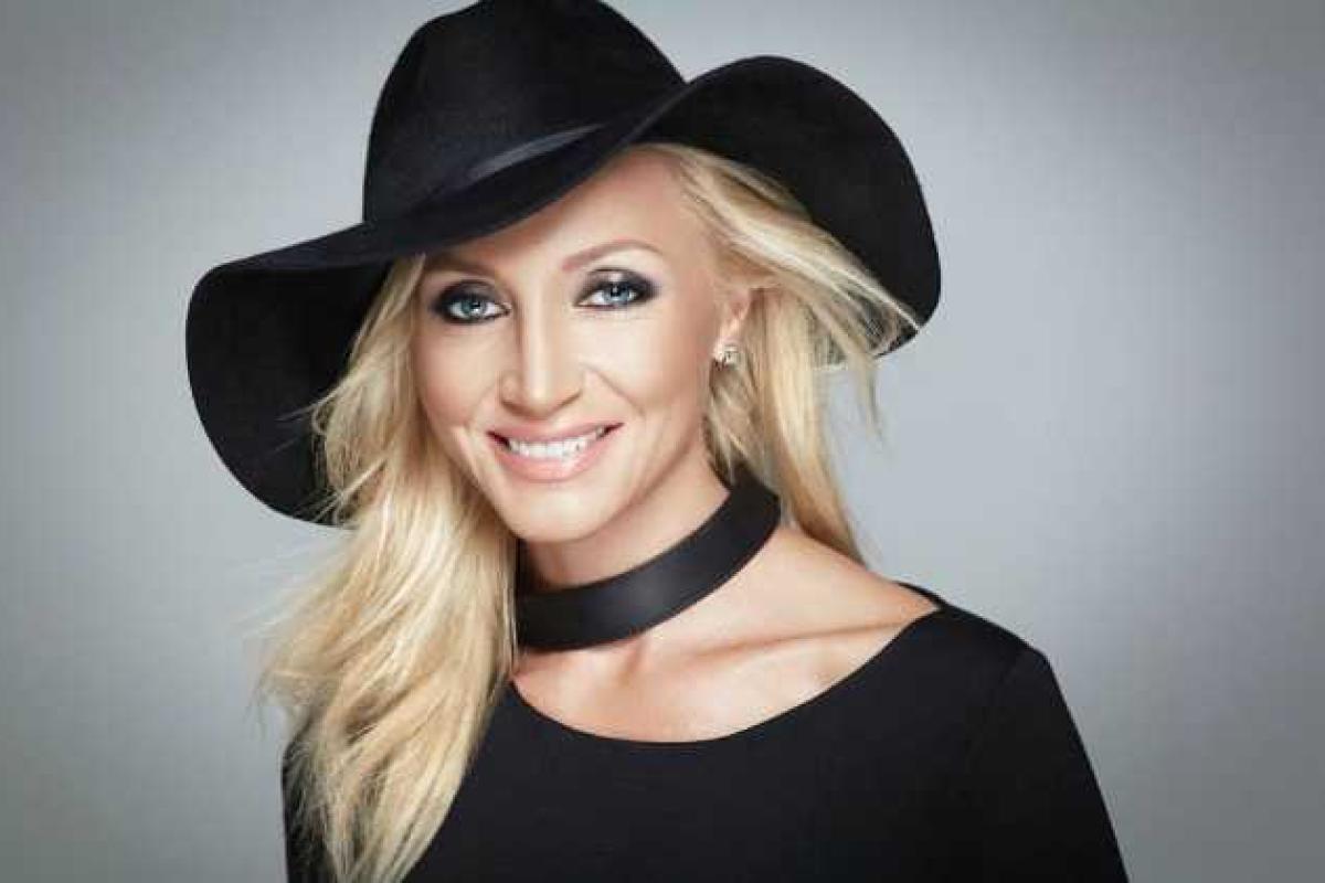 Кристина Орбакайте устроила себе отпуск и подсела на блинчики