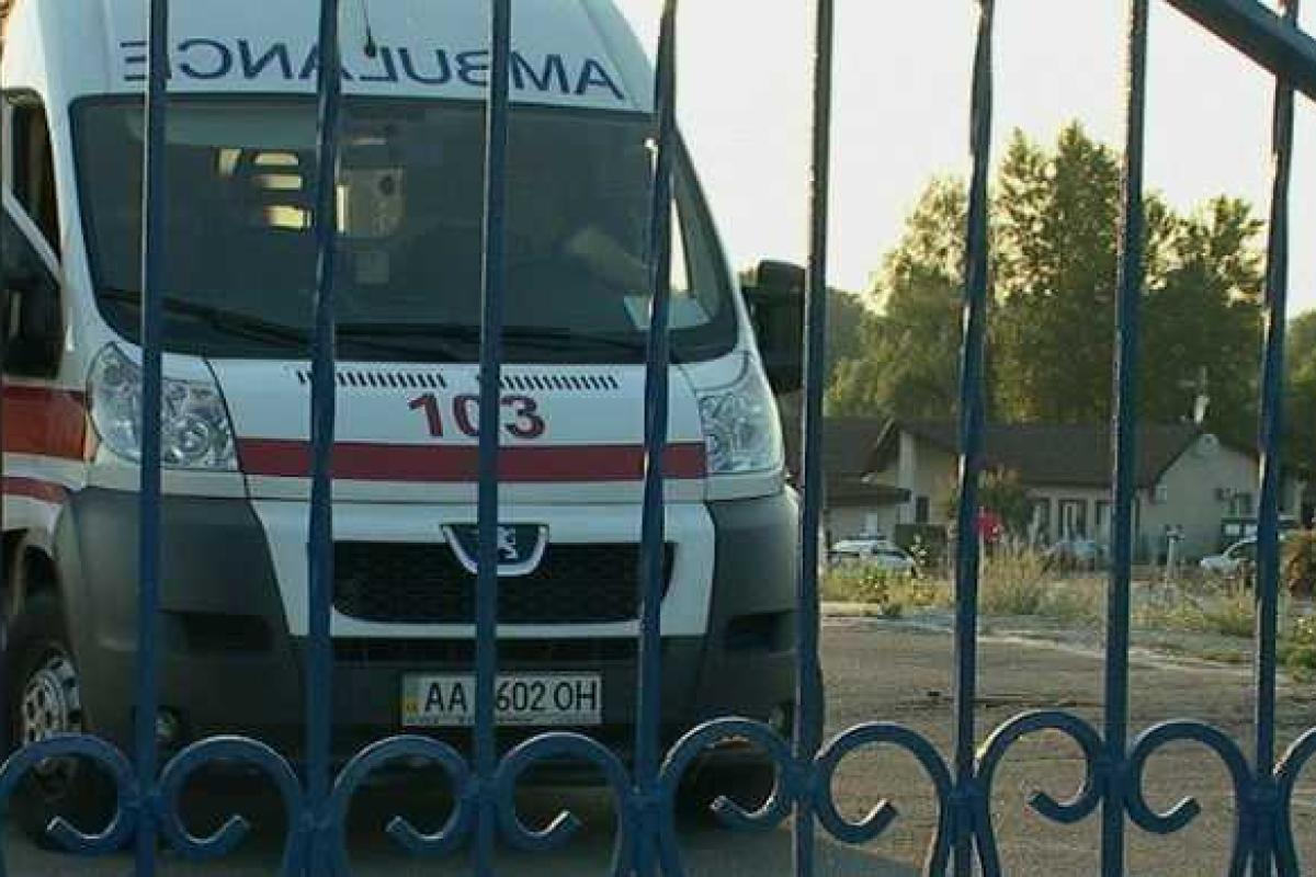 В киевском парке строительная плита насмерть задавила рабочего В киевском парке строительная плита насмерть задавила рабочего