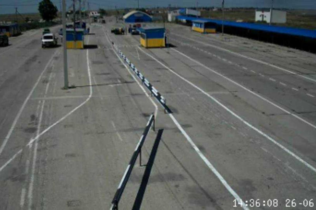 В сети "засветились" "миллионные толпы" украинских туристов на КПП "Чонгар" В сети "засветились" "миллионные толпы" украинских туристов на КПП "Чонгар"