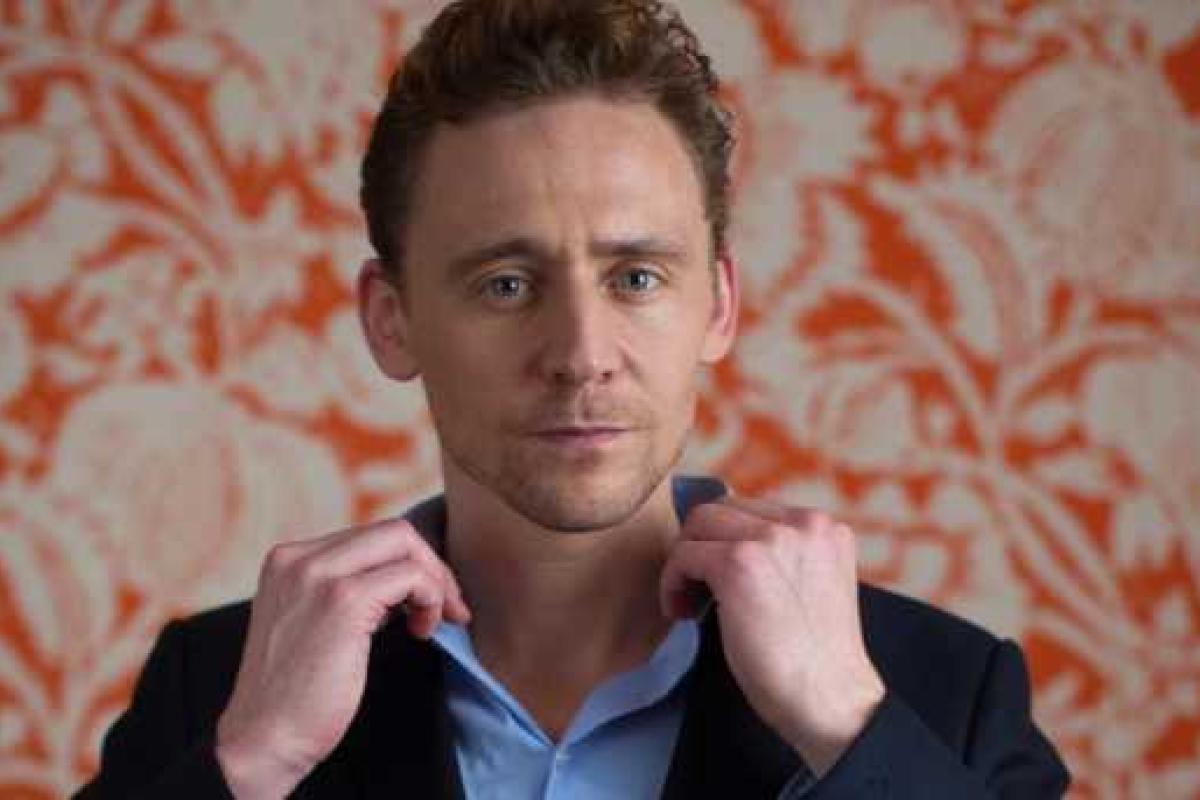 Актер Том Хиддлстон стал главным героем "пикантной" фотосессии